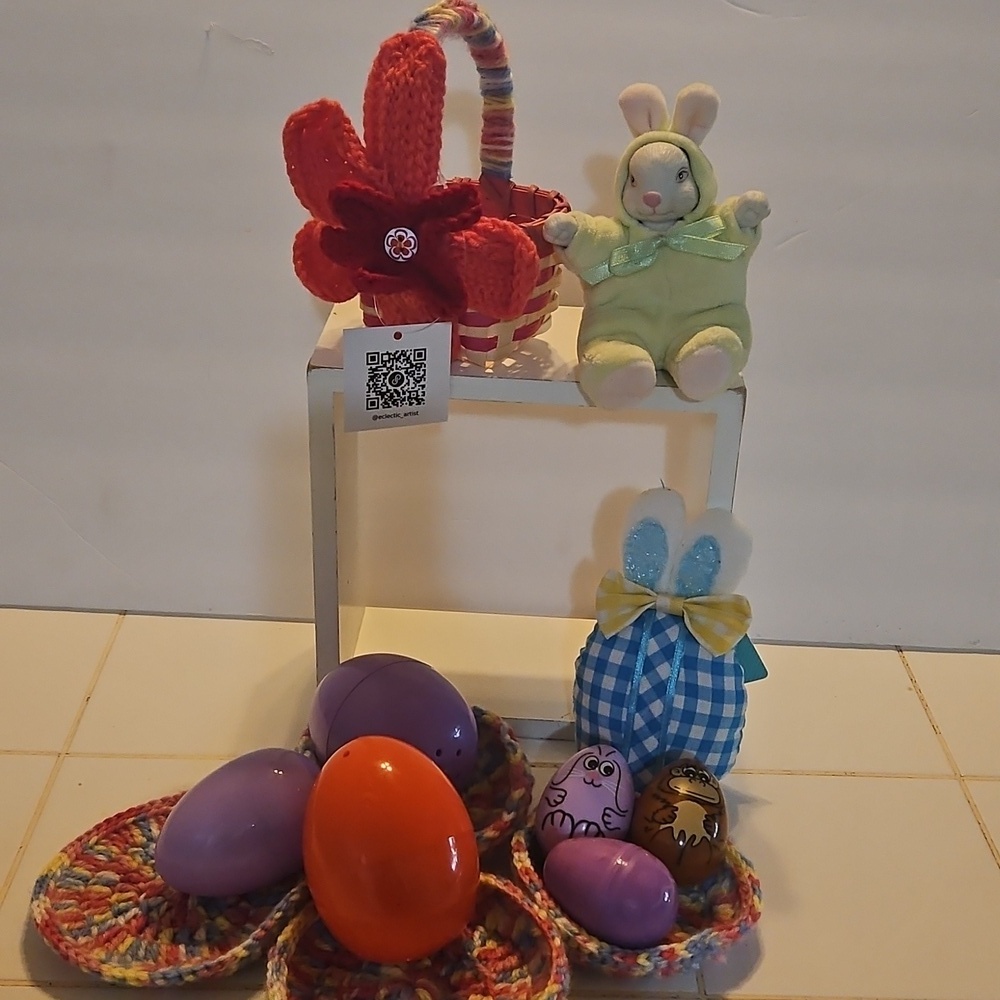 Easter Decor Bundle 10pc Plastic Eggs Coaster Set Basket - Picture 17 of 17